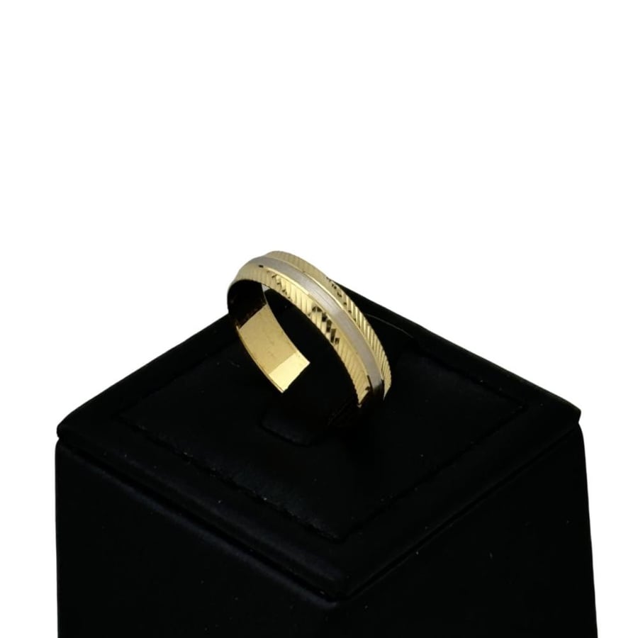 دبلة عيار 18