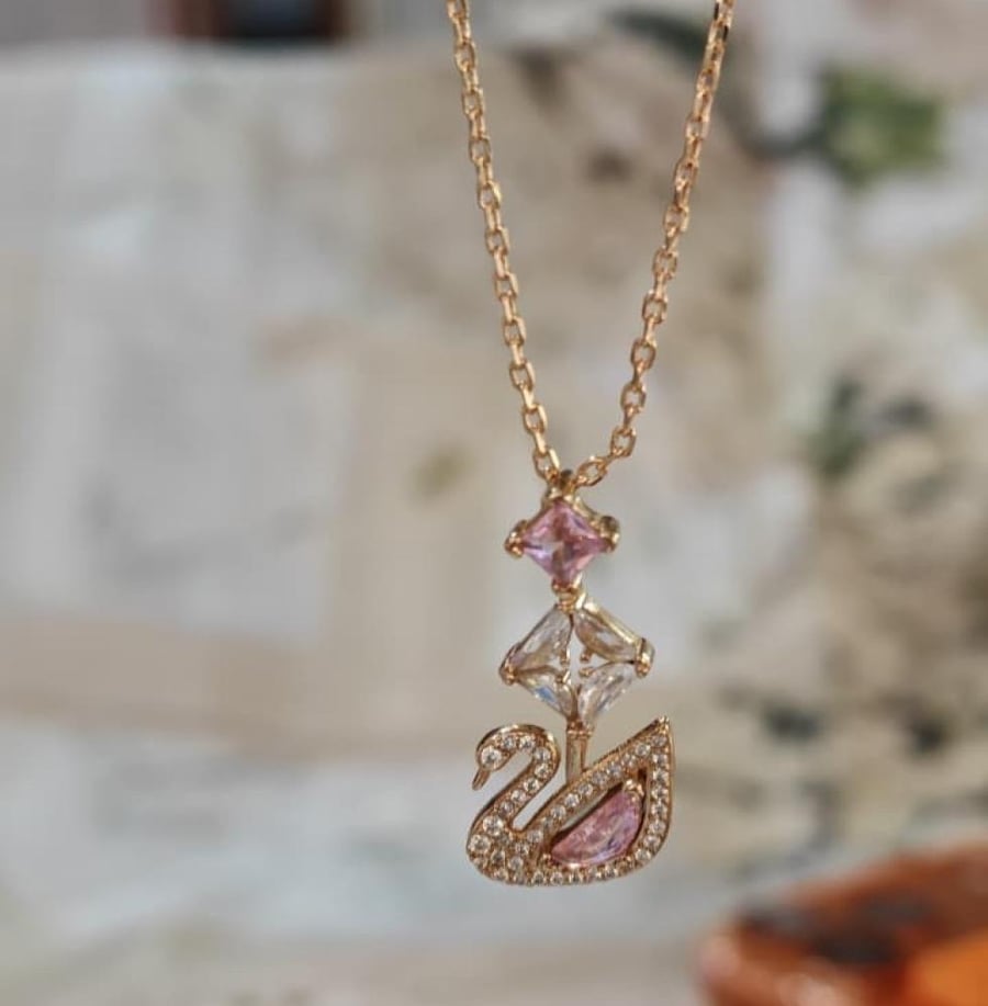 سلسال سواروفسكي (Swarovski)