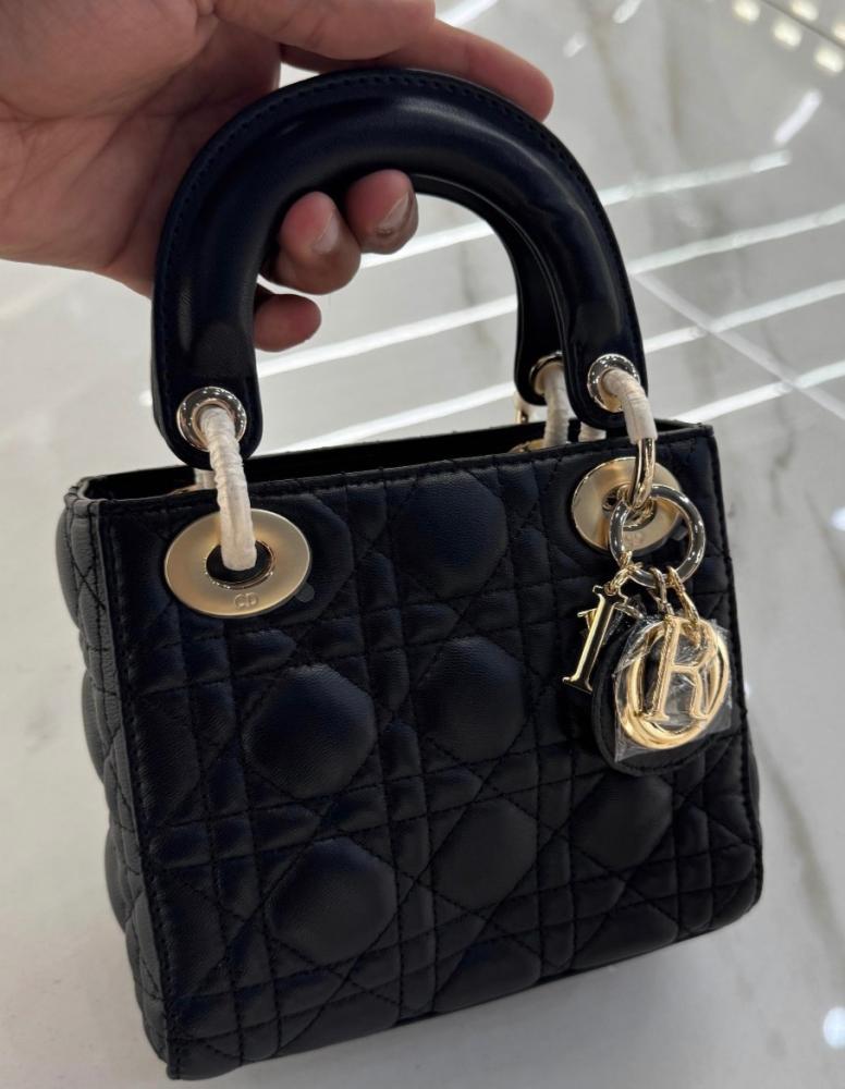 ديور - Dior