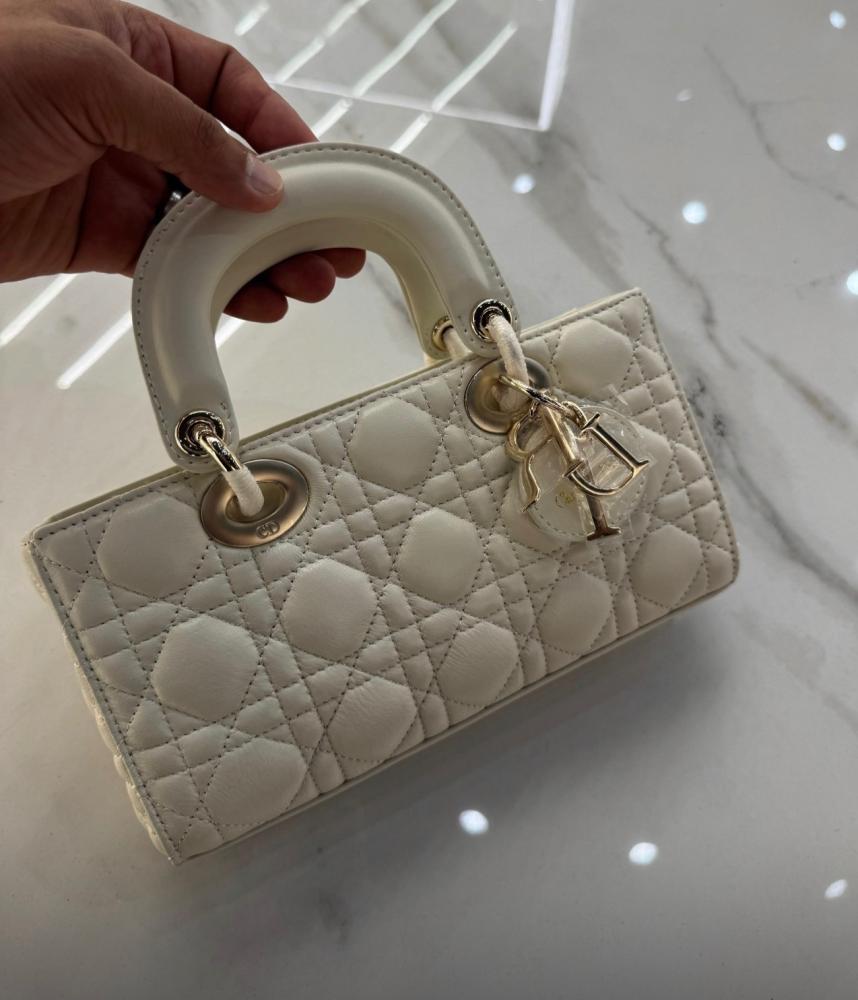 ديور - Dior