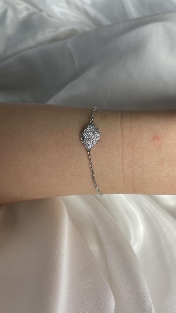 A package consisting of 3 bracelets