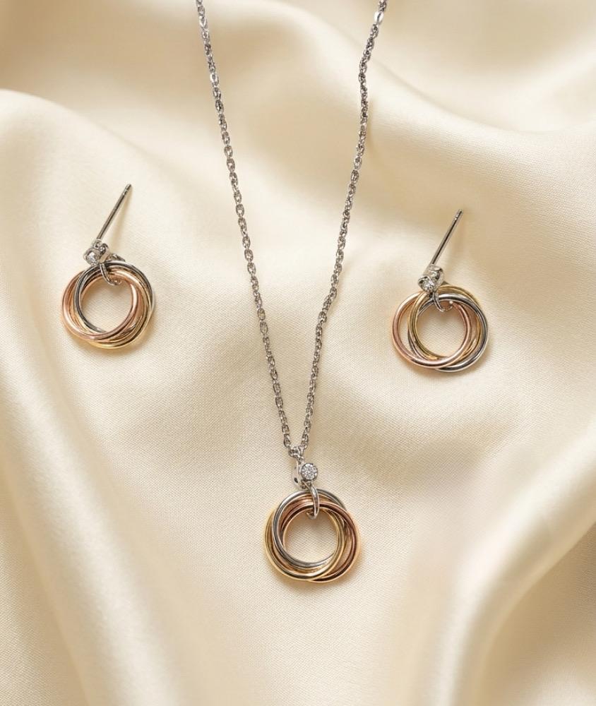 Necklace and earrings set
