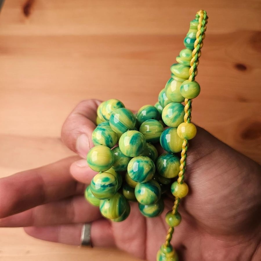 مسباح فاتوران خراطة الاوسطى لون اللومي الحساوي المميز عمار 51 خرزة حجم الخرز 12 ملي فخم وملفت جدا