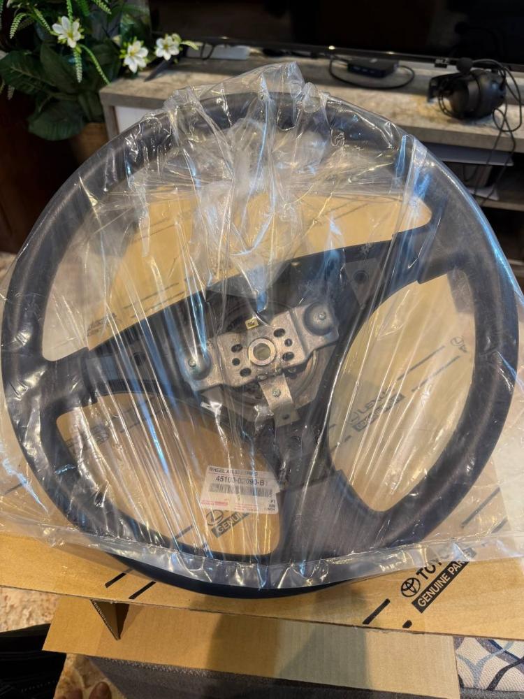 Toyota Hilux steering wheel, gray, model 2006-2013, original
