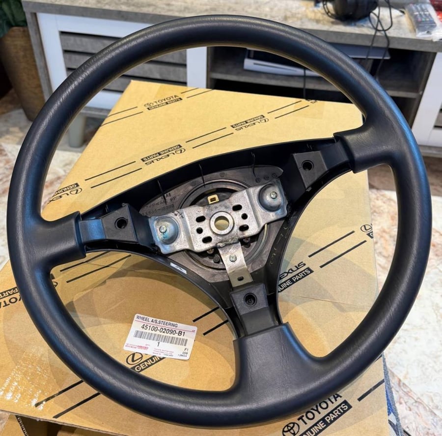 Toyota Hilux steering wheel, gray, model 2006-2013, original