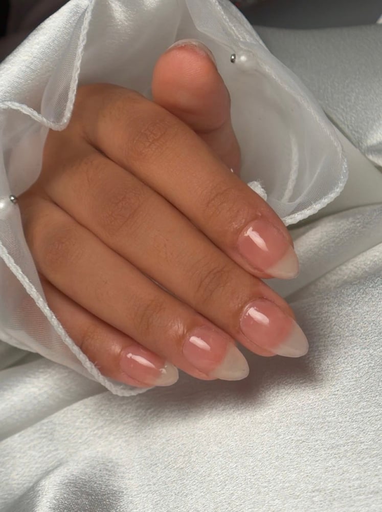 Natural nails - اظافر طبيعية