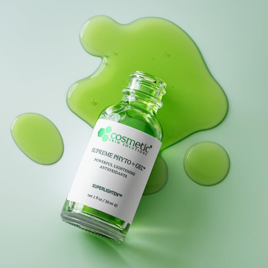 كوزماتك سولوشن فايتو سيروم لتفتيح التصبغات والاثار الحمراء 30 ml
