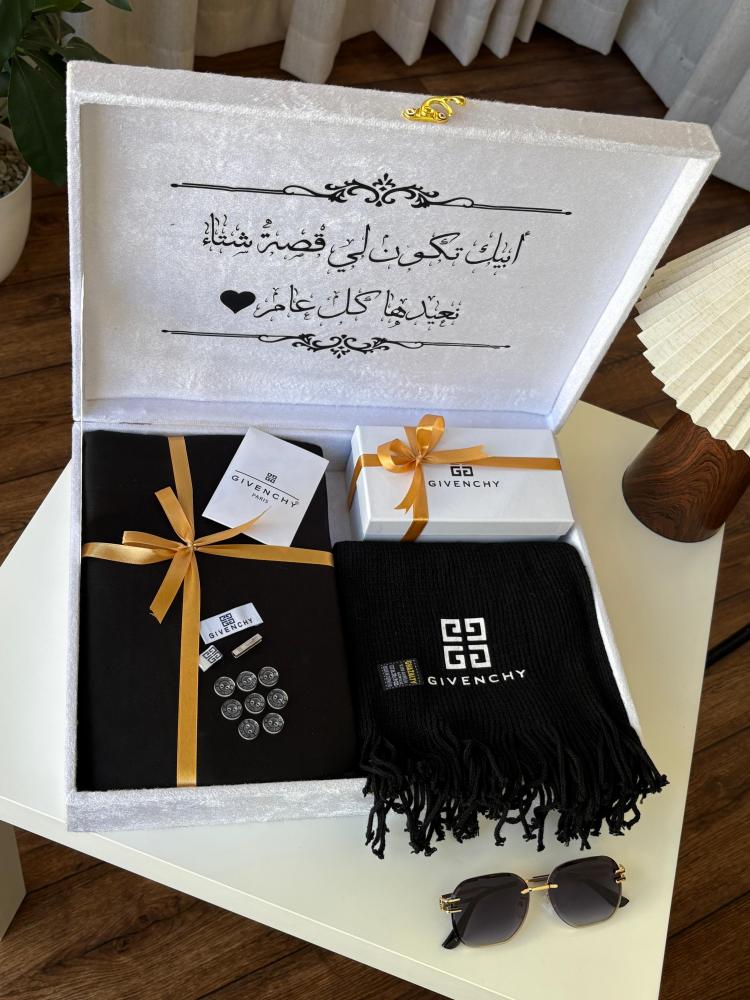 طقم إهداء رجالي شتوي فاخر Givenchy Style