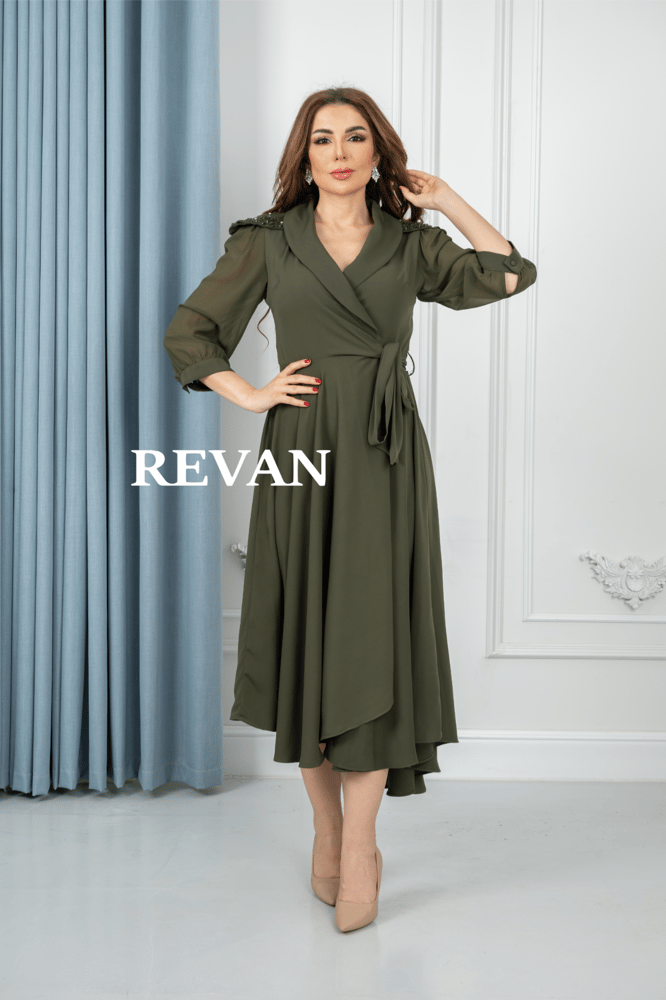 Elegant dress with a modern design