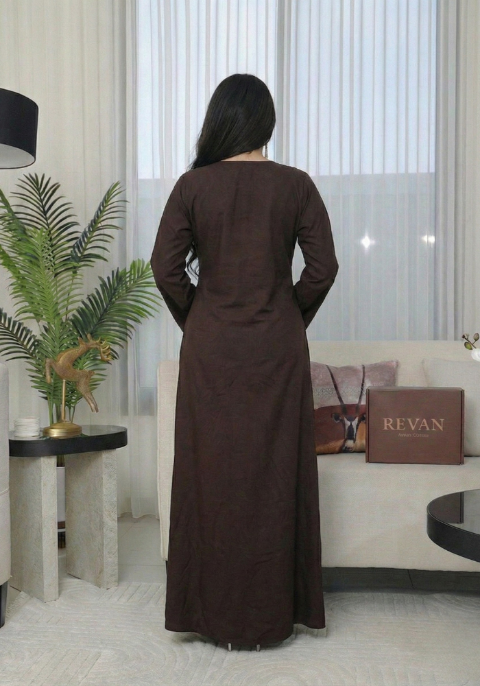 جلابية أنيقة بحزام ناعم من ريڤــان