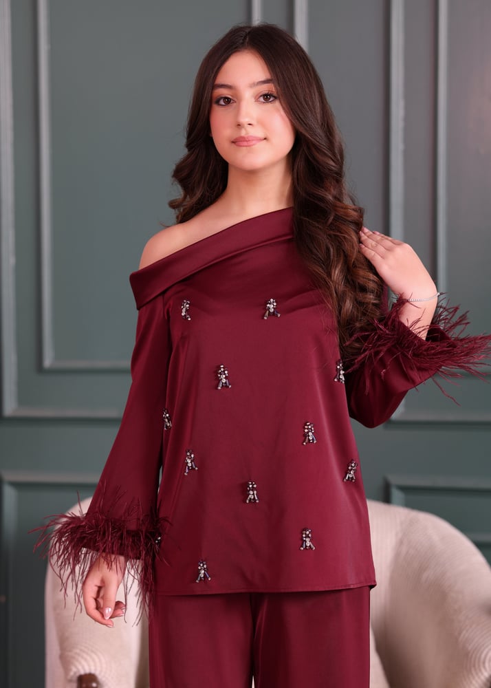 A unique, modern design blouse and pants set