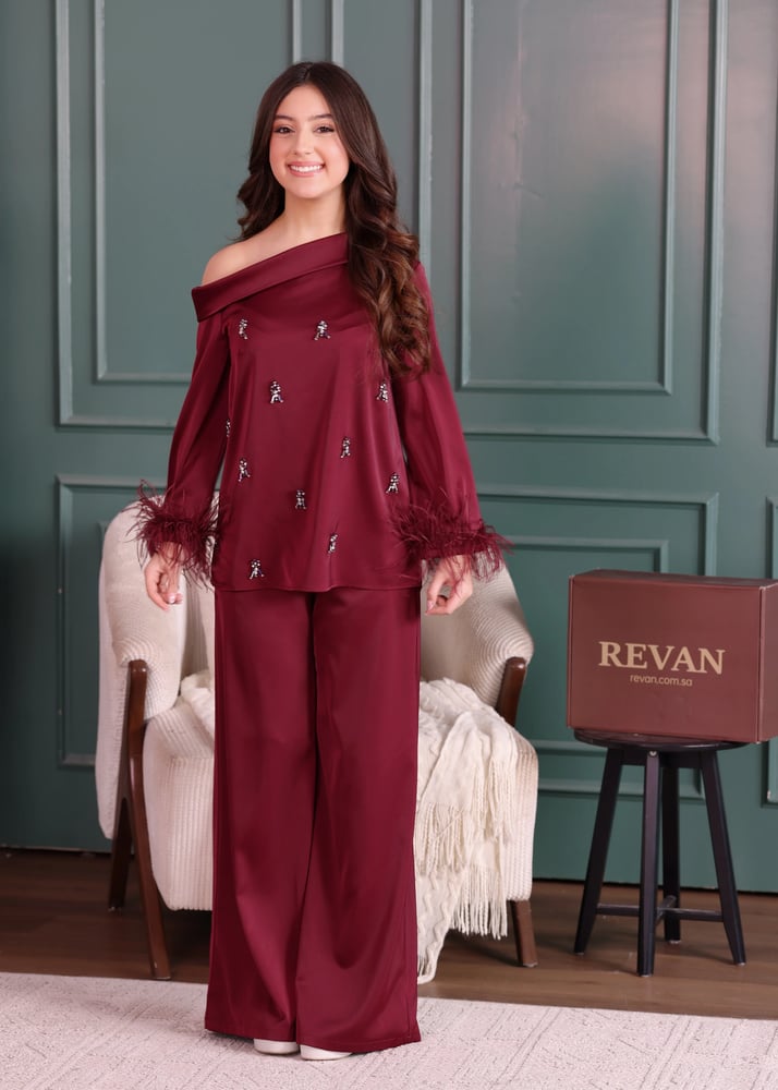 A unique, modern design blouse and pants set