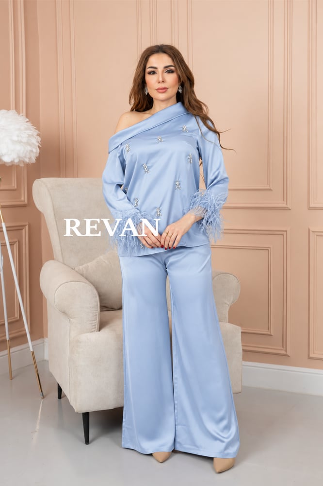 A unique, modern design blouse and pants set
