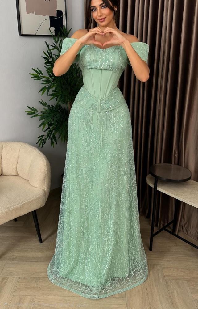 تيور سهرة بلون اخضر فاتح