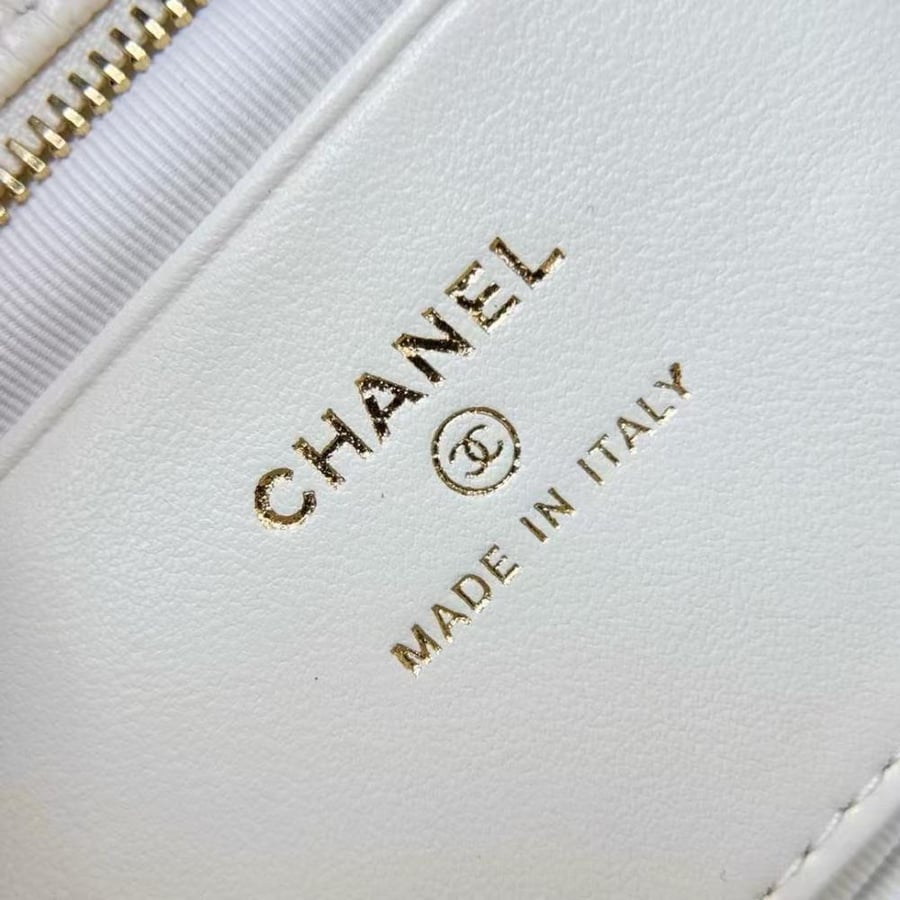 شانيل هوبو chanel hobo bag مقاس 21.5cm