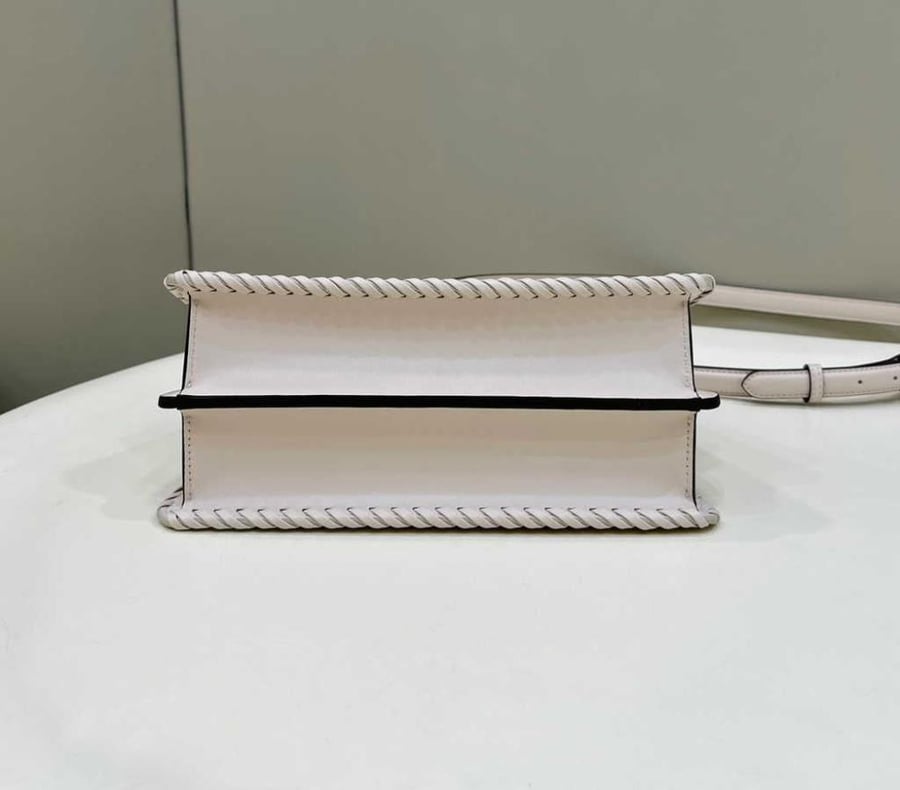 فندي بيكابو اي سيو Peekaboo ISeeU Small مقاس صغير 27cm
