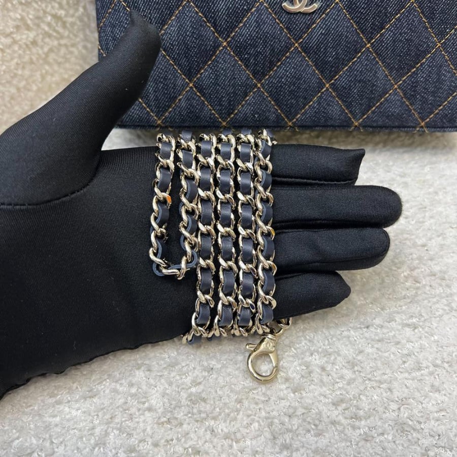 شانيل فانتي Vanity دينم