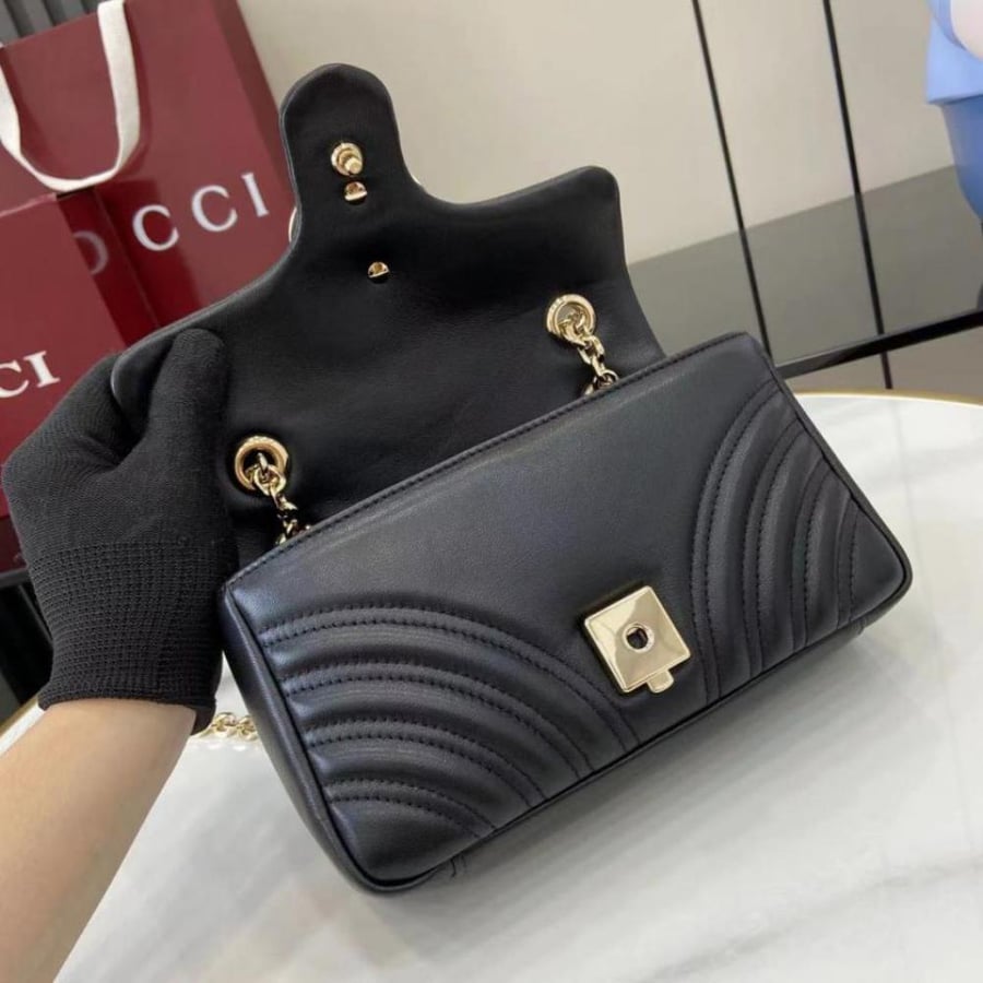 قوتشي جيجي مارمونت مقاس سمول GG Marmont small