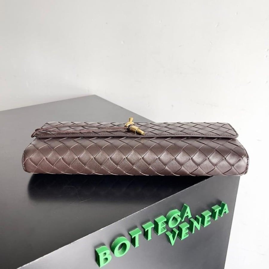 بوتيقا كلاتش انديامو مقاس 31cm