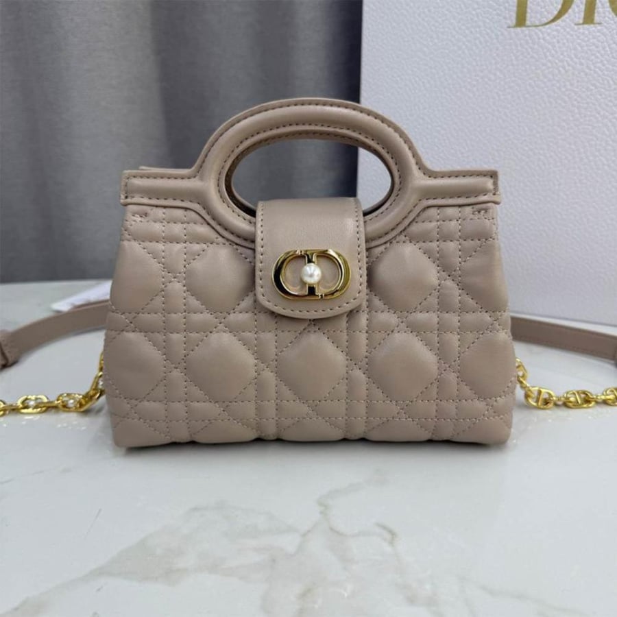 ديور Dior Jolie Top Handle بحجم ميني