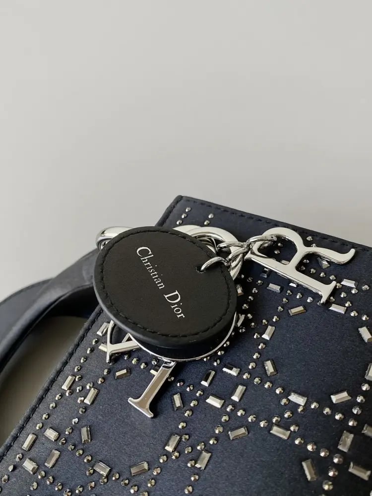 Mini Lady Dior Bag مقاس ميني (كريستال)