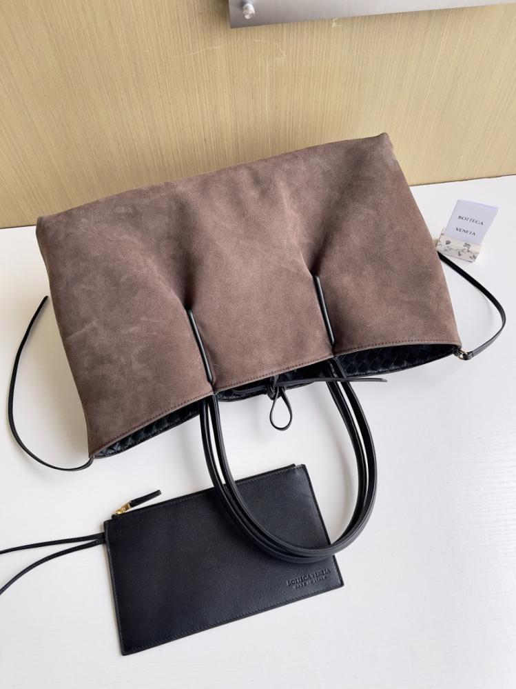 بوتيقا Pinacoteca medium مقاس 43cm