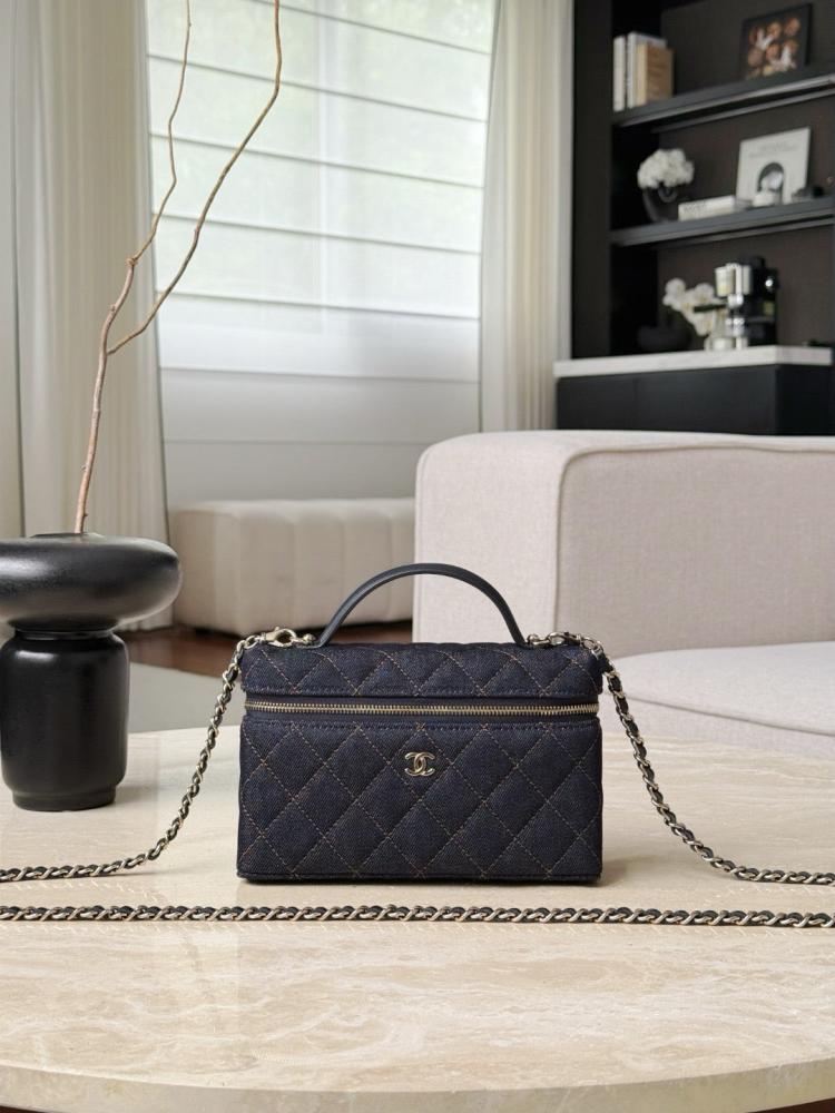 شانيل فانتي Vanity دينم