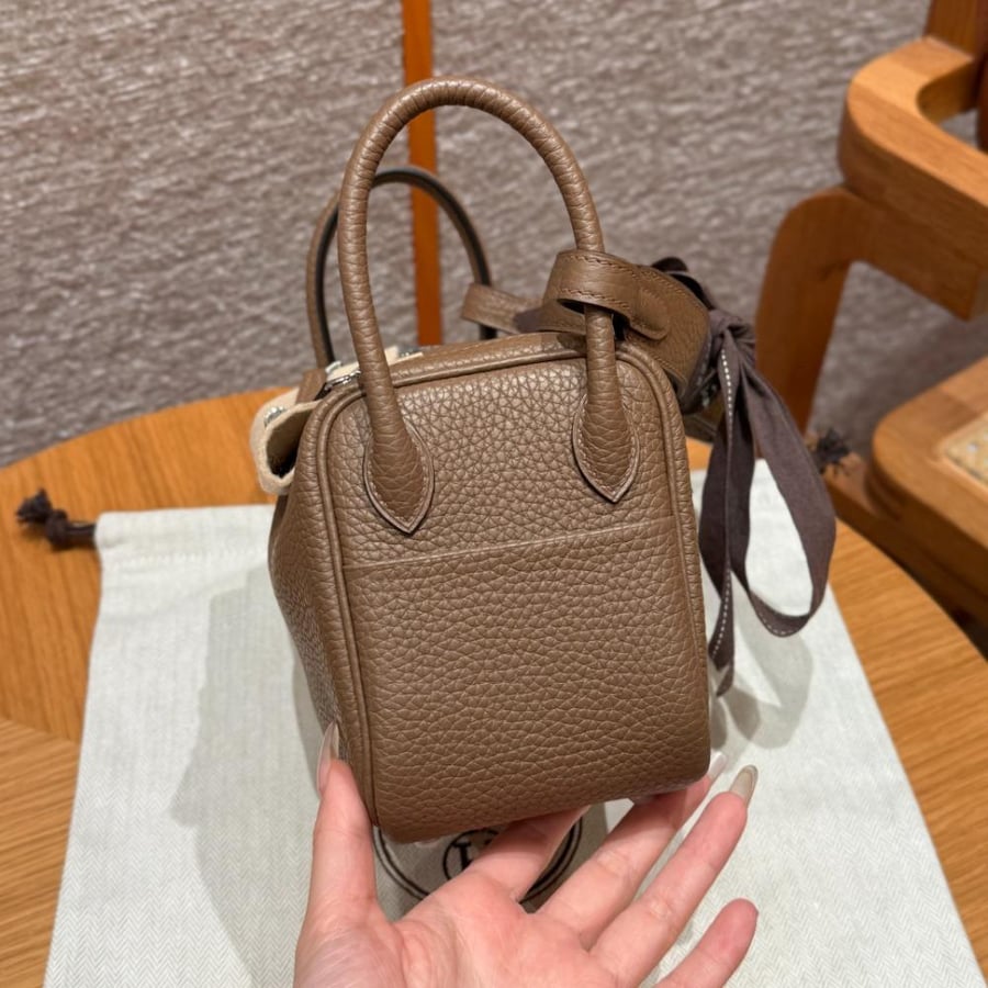 ارميز ليندي Lindy mini مقاس 19cm لون الهاردوير (فضي)