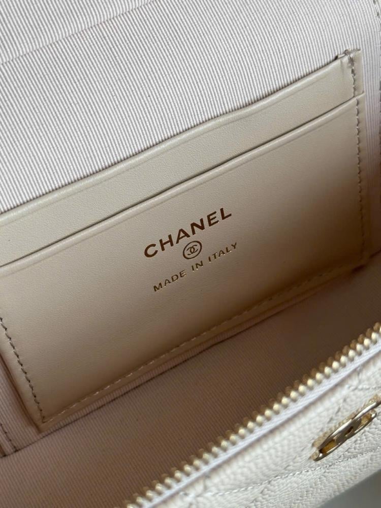 Chanel Vanity Caviar leather