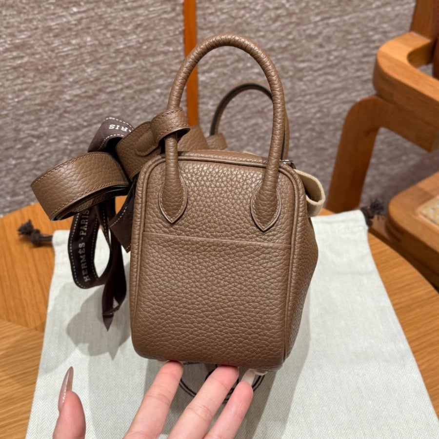 ارميز ليندي Lindy mini مقاس 19cm لون الهاردوير (فضي)