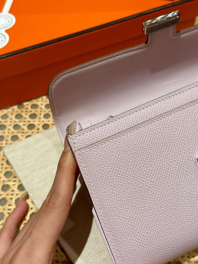 ايرميز Constance To Go wallet (هاردوير فضي)