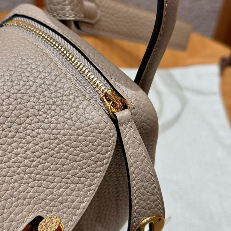ارميز ليندي Lindy mini مقاس 19cm لون الهاردوير ذهبي