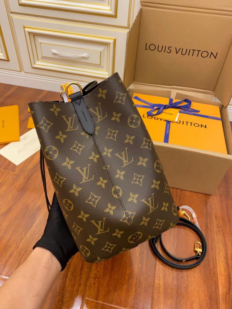 لويس فيتون نيو نوي NeoNoe MM