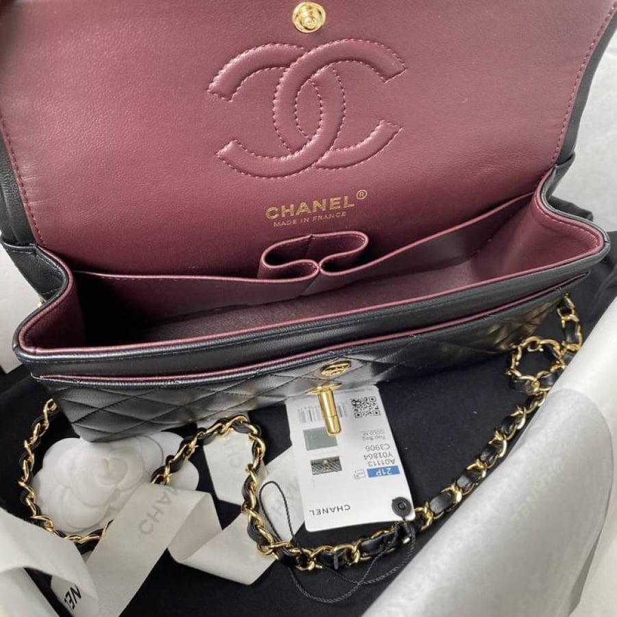 شانيل كلاسيك سمول جلد لامب سكن مقاس 23cm