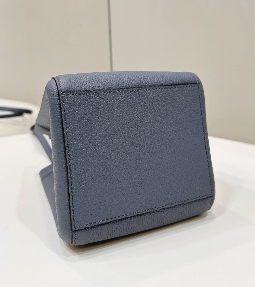 فندي اورقامي ميني  Fendi Origami mini مقاس 18.5cm