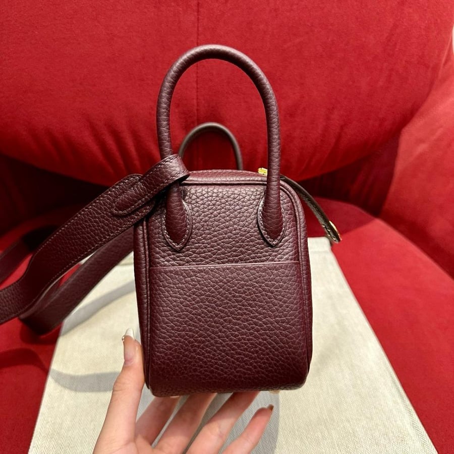 ارميز ليندي Lindy mini مقاس 19cm لون الهاردوير ذهبي لون الشنطه عنابي