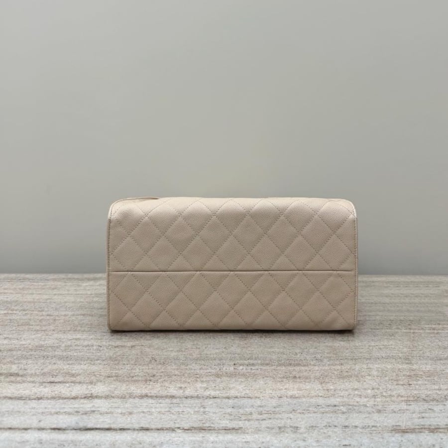 Chanel 25 hobo medium شانيل مقاس ميديم