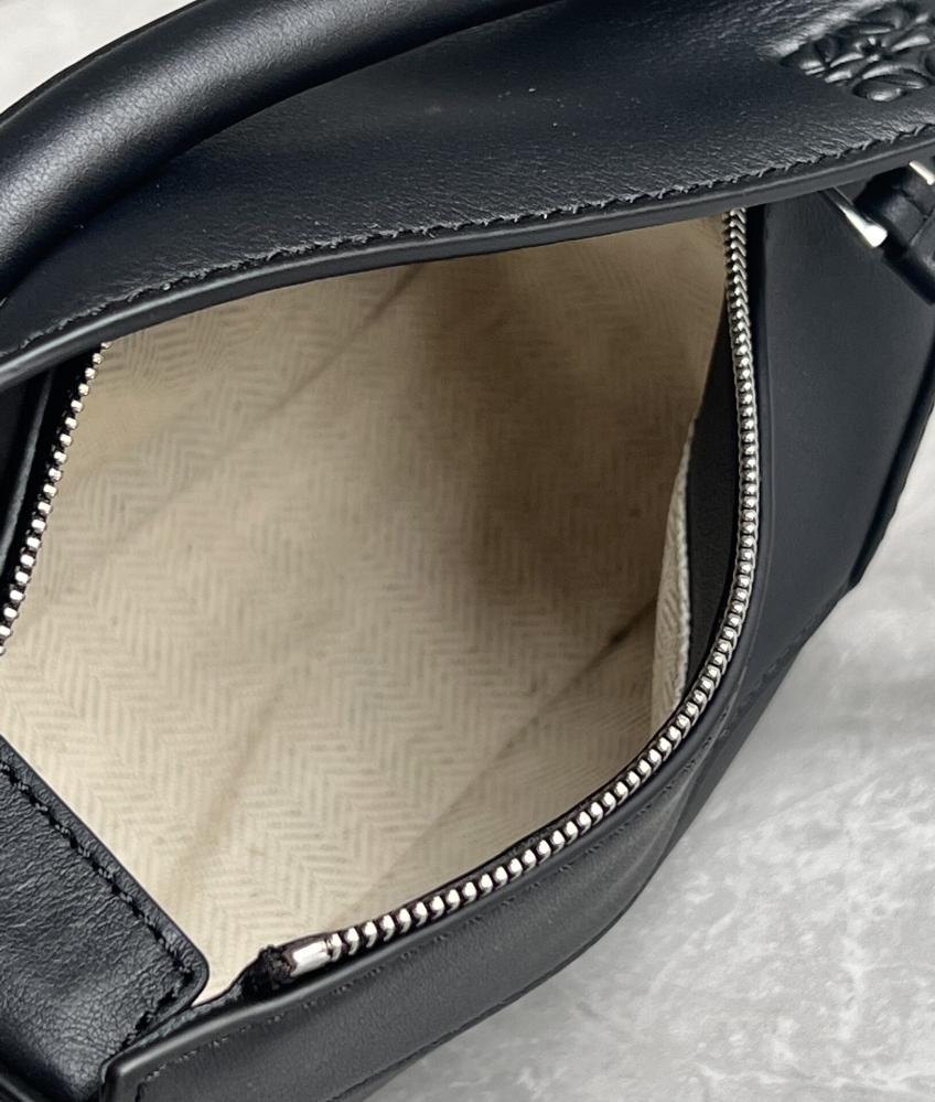 Loewe Mini puzzle bag