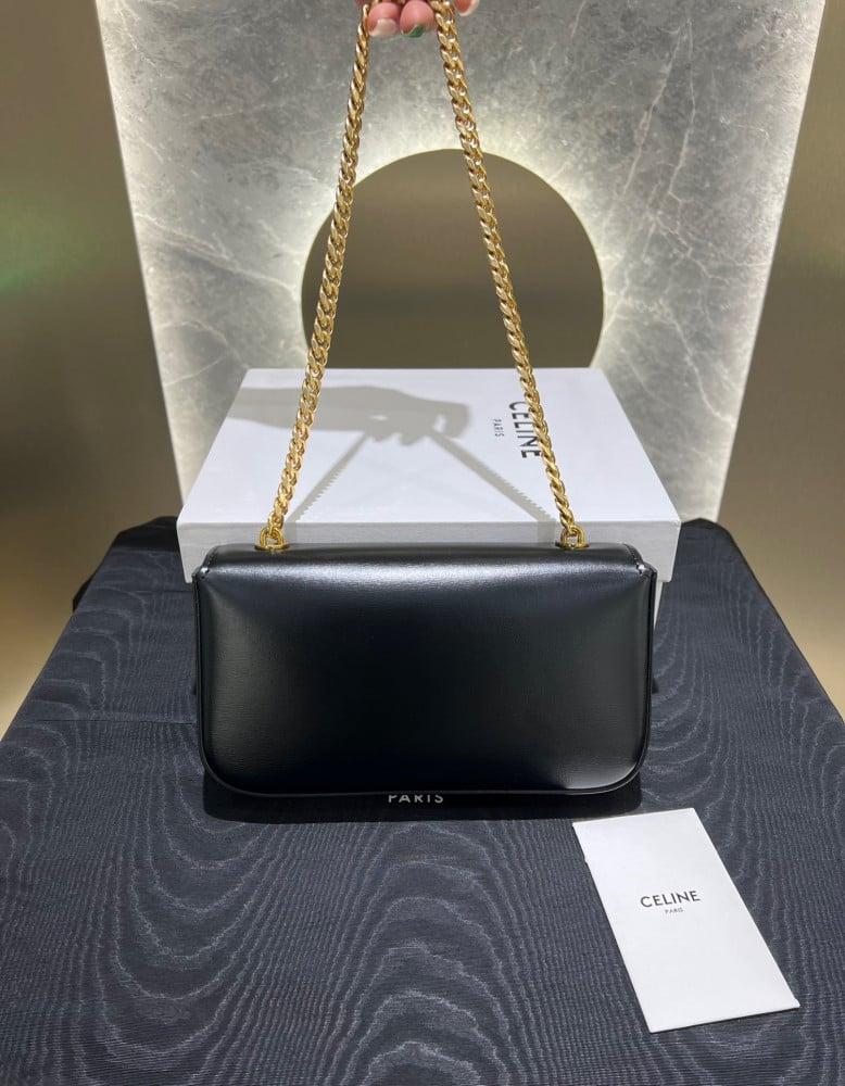 سيلين CHAIN SHOULDER BAG CLAUDE