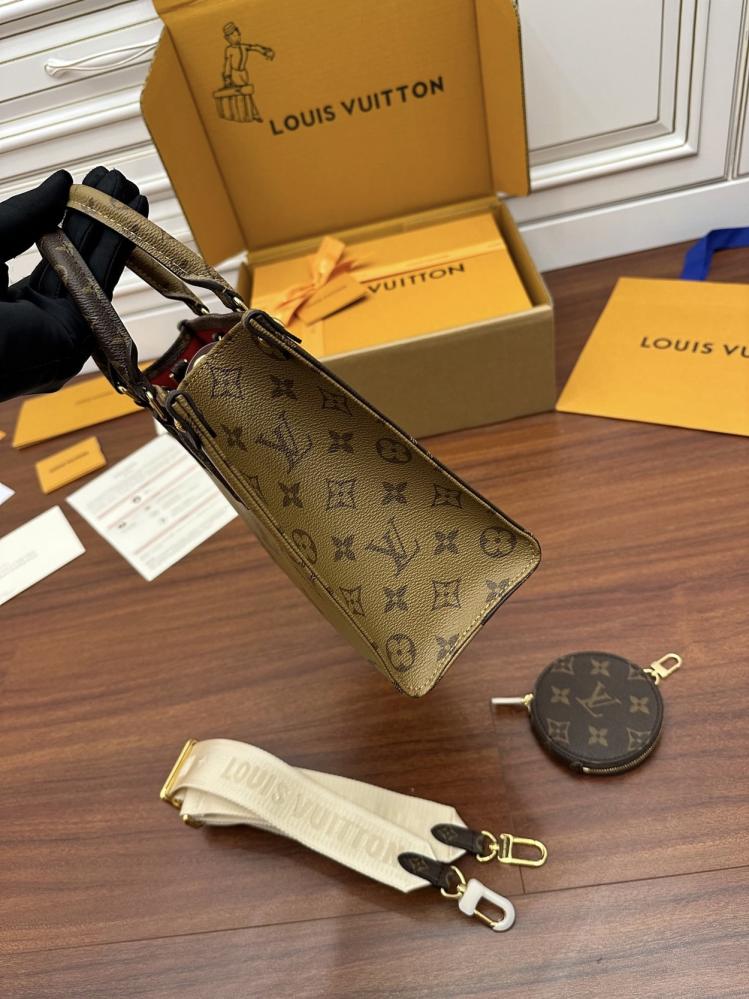 Louis Vuitton OnTheGo PM