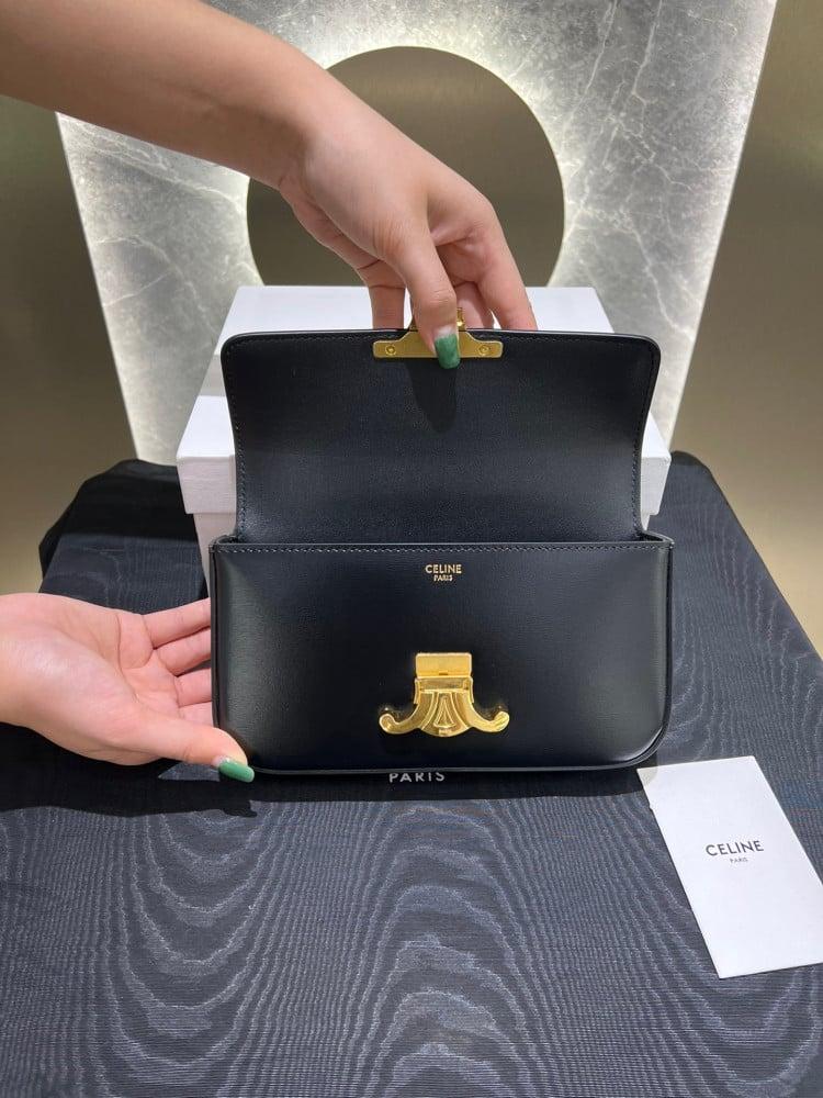 سيلين CHAIN SHOULDER BAG CLAUDE