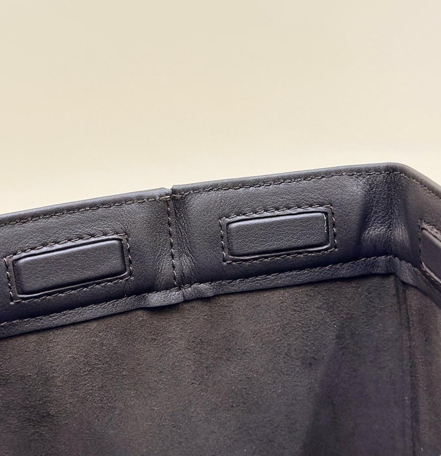 فندي اورقامي ميني  Fendi Origami mini مقاس 18.5cm