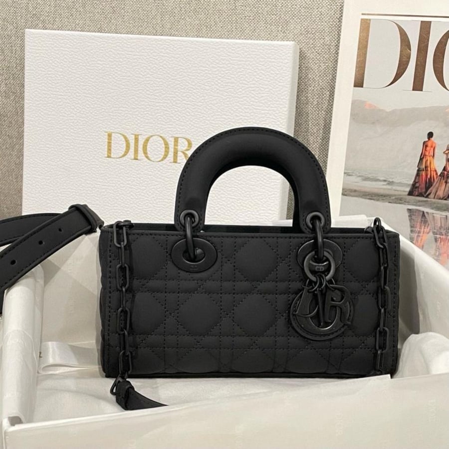 ديور ليدي دي جوي سمول Dior Lady D-Joy small Bag  مقاس صغير