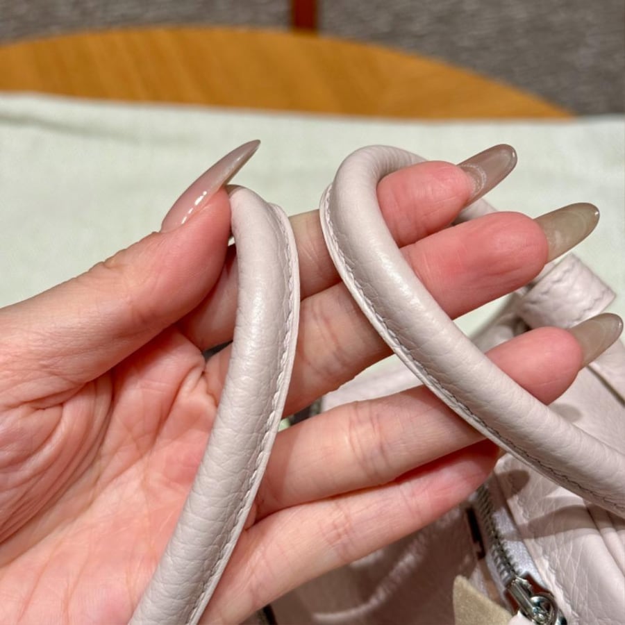 ارميز ليندي Lindy mini مقاس 19cm لون الهاردوير (فضي)