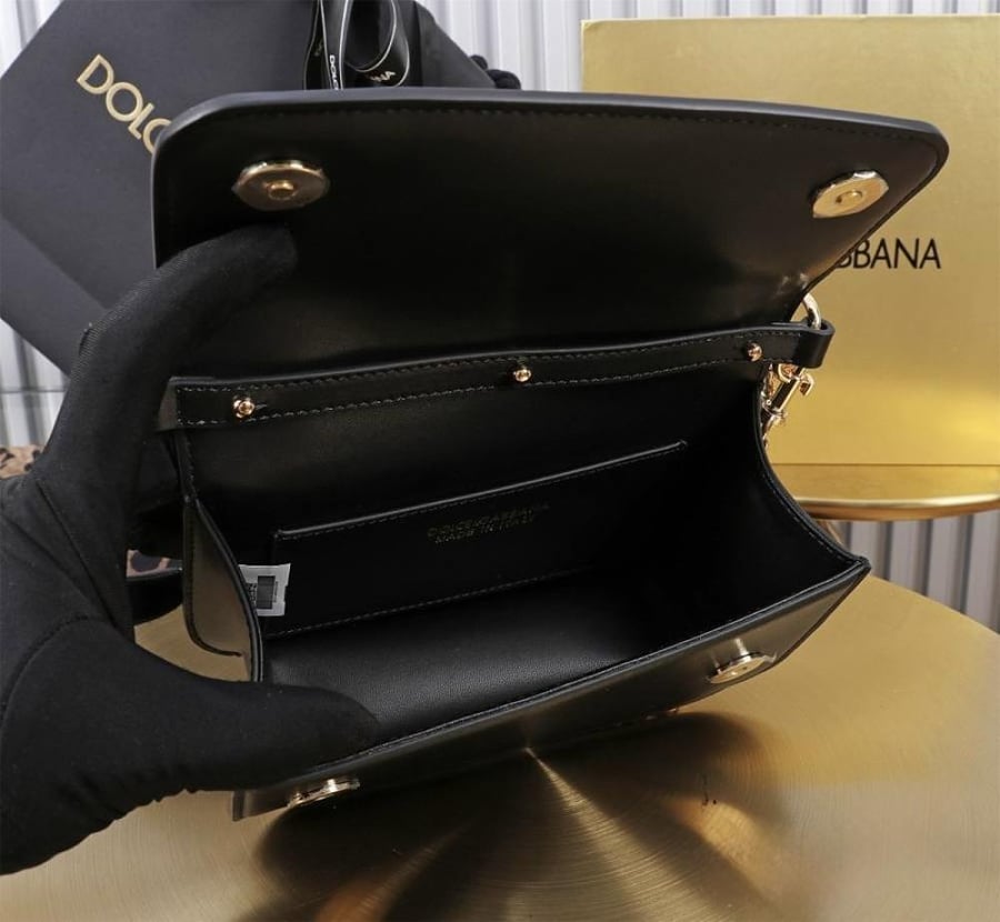 دولتشي 3.5 crossbody bag