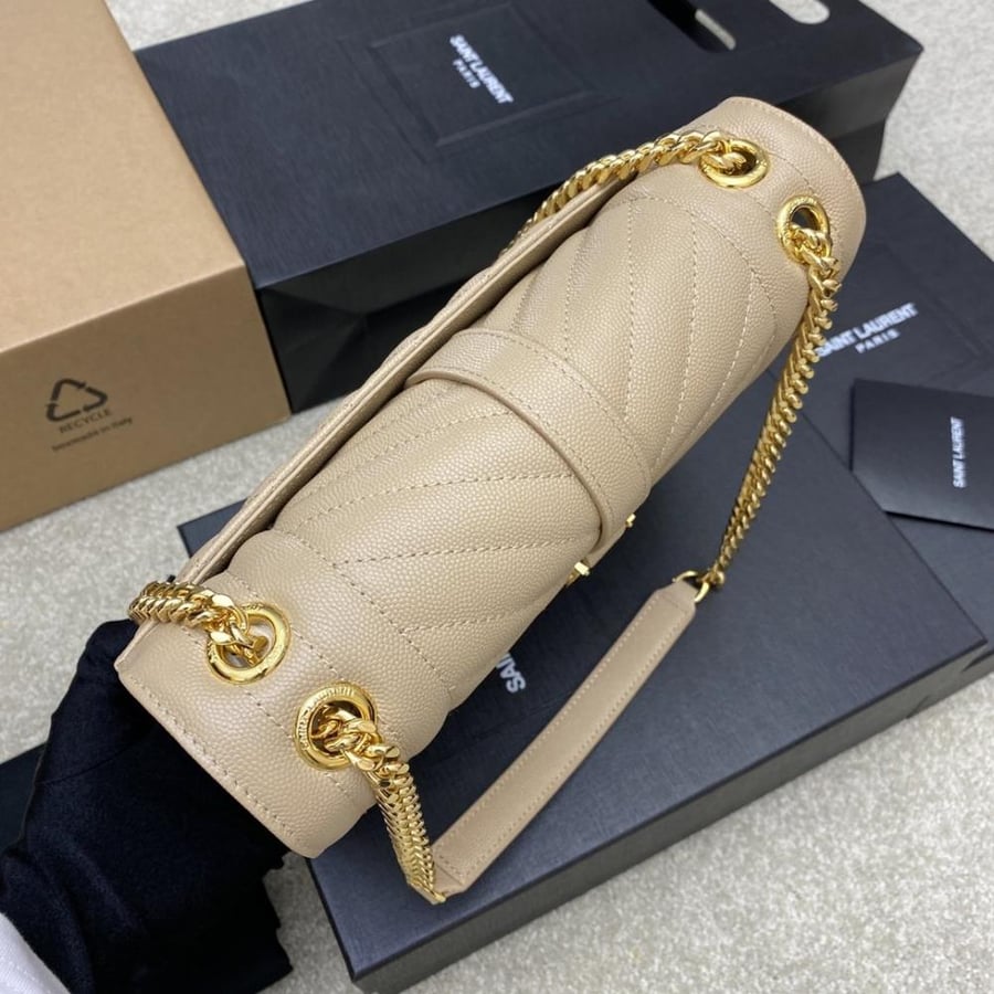 Saint laurent Envelope medium حجم متوسط