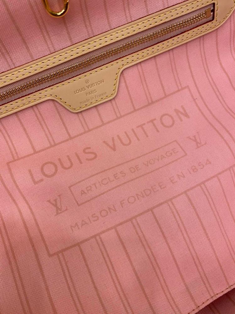 Louis Vuitton Neverfull MM