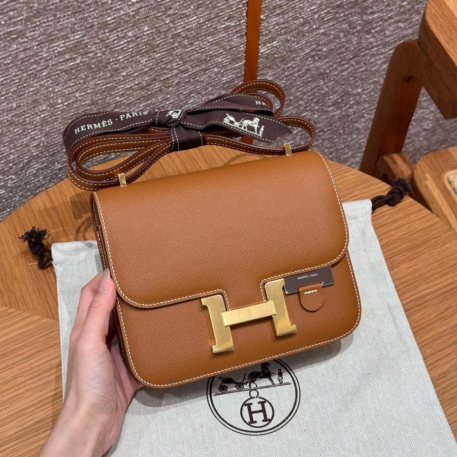 ايرميز كونستانس 18cm هاردوير ذهبي