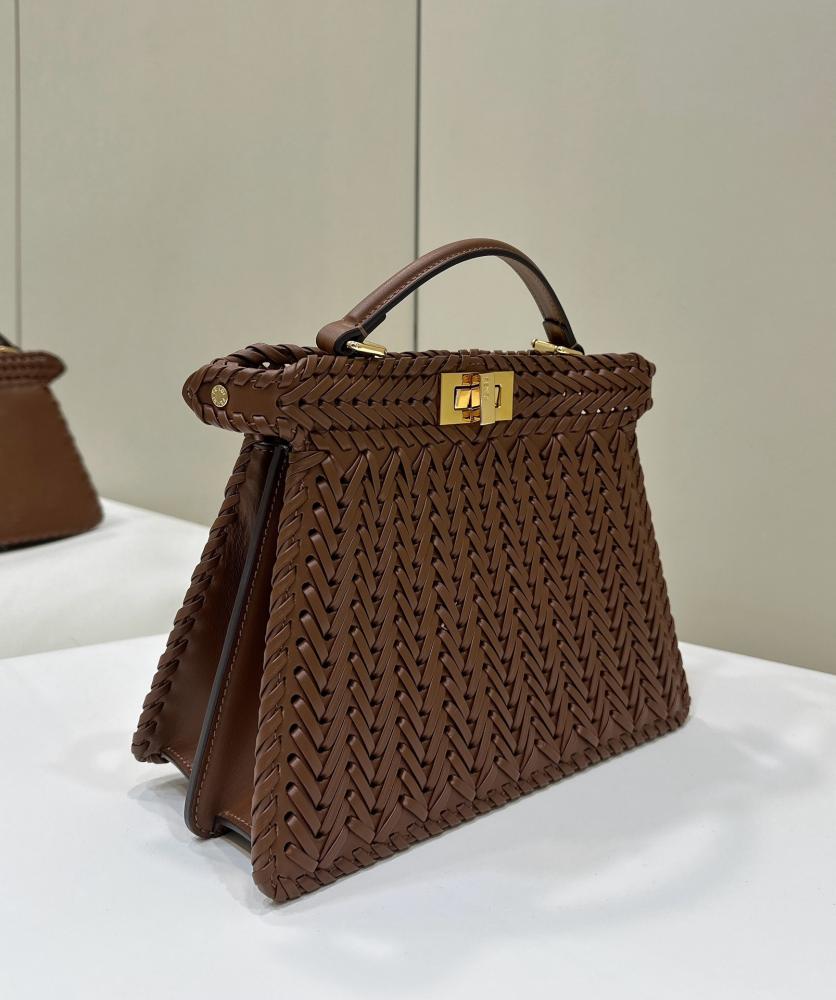 فندي بيكابو اي سيو Peekaboo ISeeU Small مقاس صغير 27cm