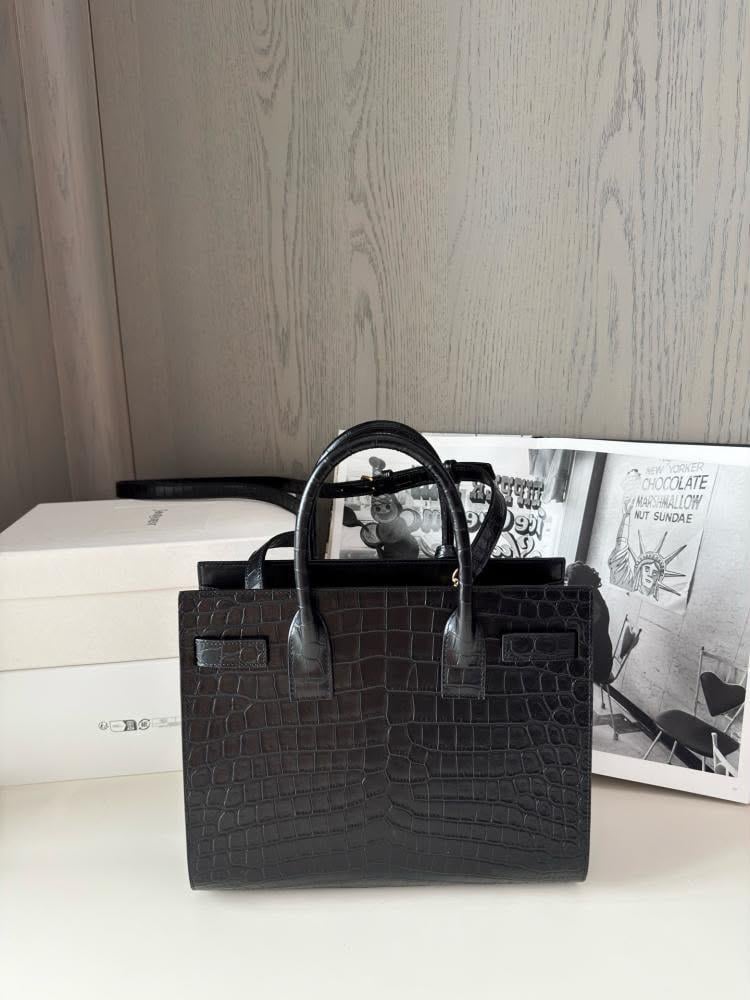 سان لوران ساك دي جور YSL Sac de jour nano مقاس (نانو) هاردوير ذهبي